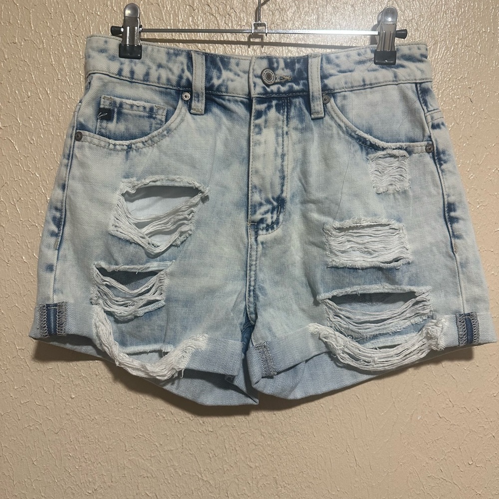 KanCan Distressed Shorts Size‎ Small
